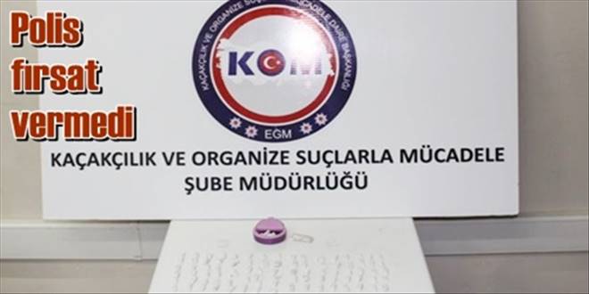 Sokak satıcılarına operasyon düzenlendi