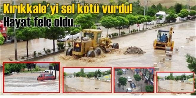 Yağmur ve dolu hayatı felç etti