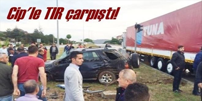 TIR´la çarpıştı!