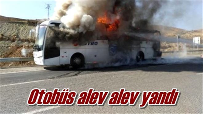 Otobüs alev alev yandı