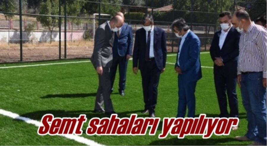 Semt sahaları yapılıyor