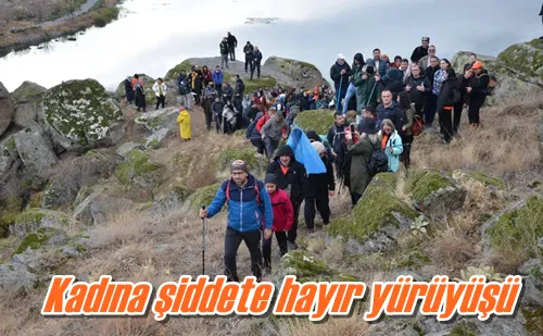 Kadına şiddete hayır yürüyüşü