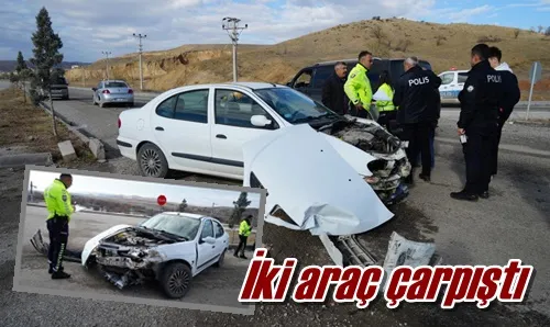 İki araç çarpıştı