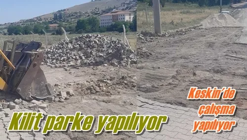 Kilit parke yapılıyor