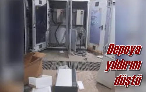 Depoya yıldırım düştü