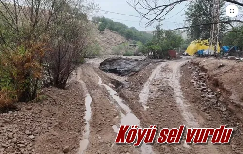 Köyü sel vurdu