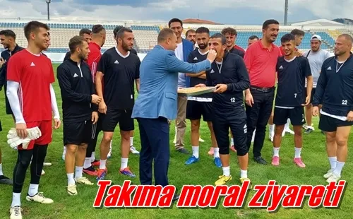 Takıma moral ziyareti