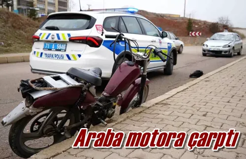 Araba motora çarptı