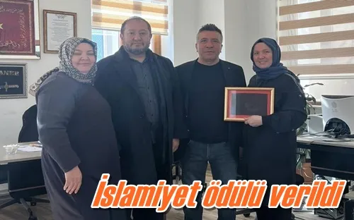 İslamiyet ödülü verildi