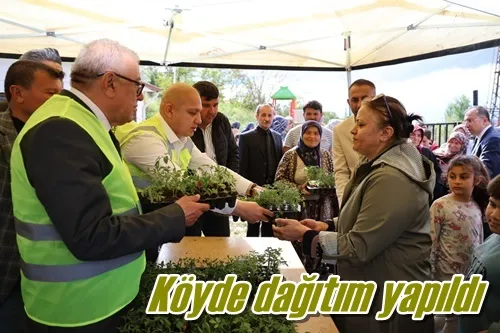 Köyde dağıtım yapıldı