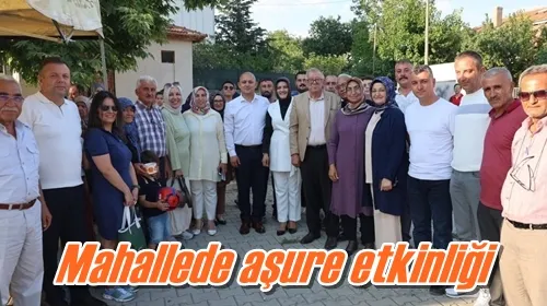 Mahallede aşure etkinliği
