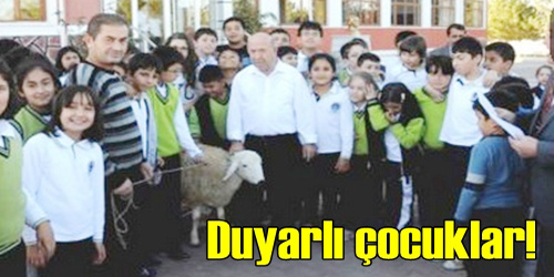 Harçlıklarıyla Kurban Aldılar