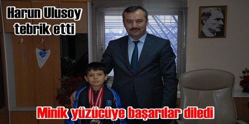 Başarılı Minik Yüzücü