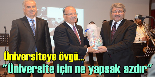 Üniversitede Program